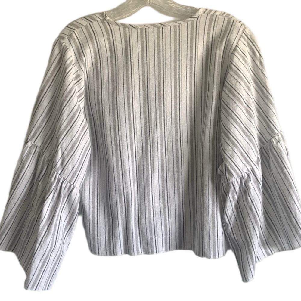 Lavender Field Tie Front Bell Sleeve V-Neck Boho Top - Picture 4 of 5